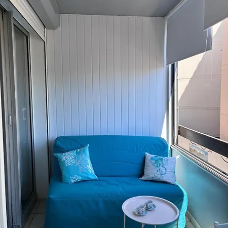 - Climatise Proche Apartman *